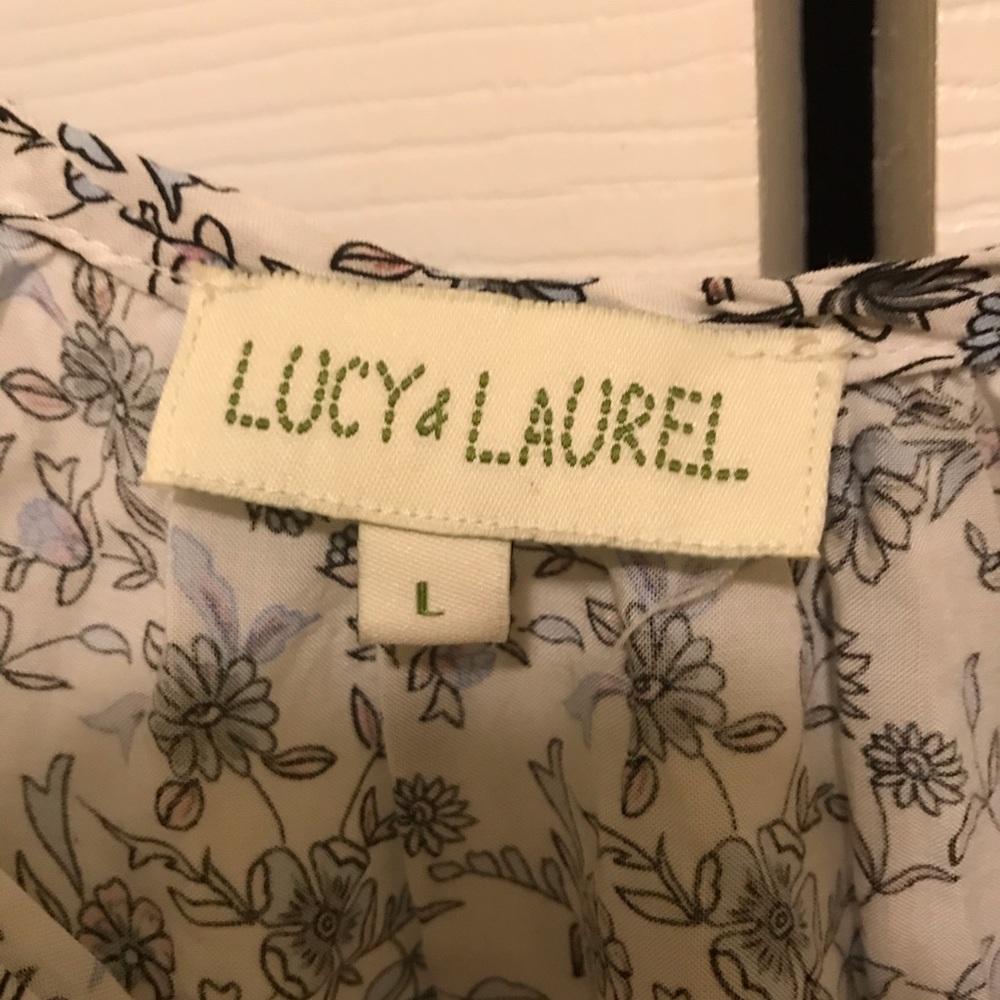 Floral Blouse - Picture 2 of 2